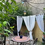 Les P'tits Velos Panzió