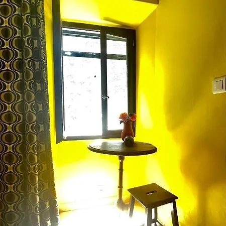 Les P'tits Velos فندق مبيت وإفطار 3*